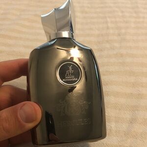 Maison Alhambra Hercules